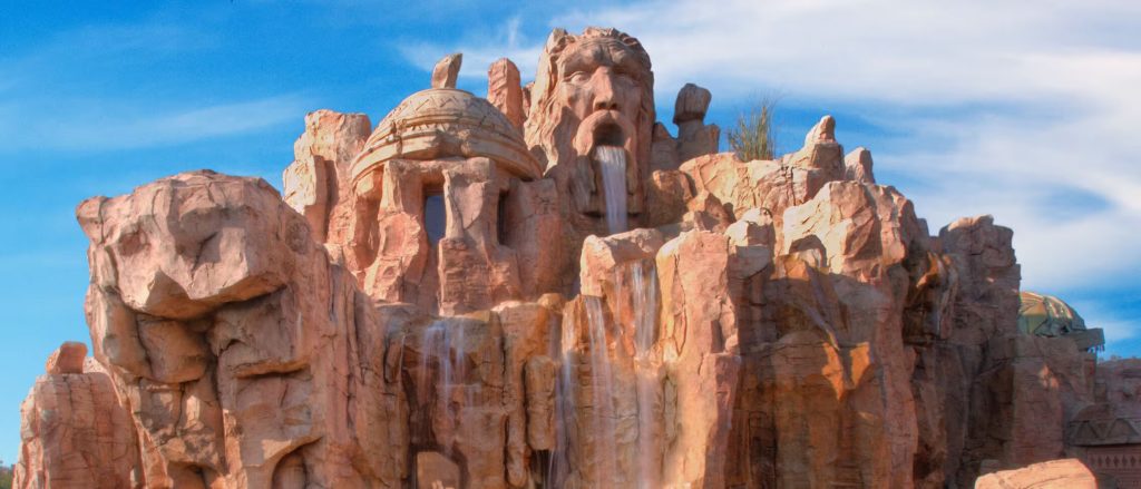 Mythos Restaurant in The Lost Continent